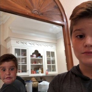 Meet your Posher, Simon